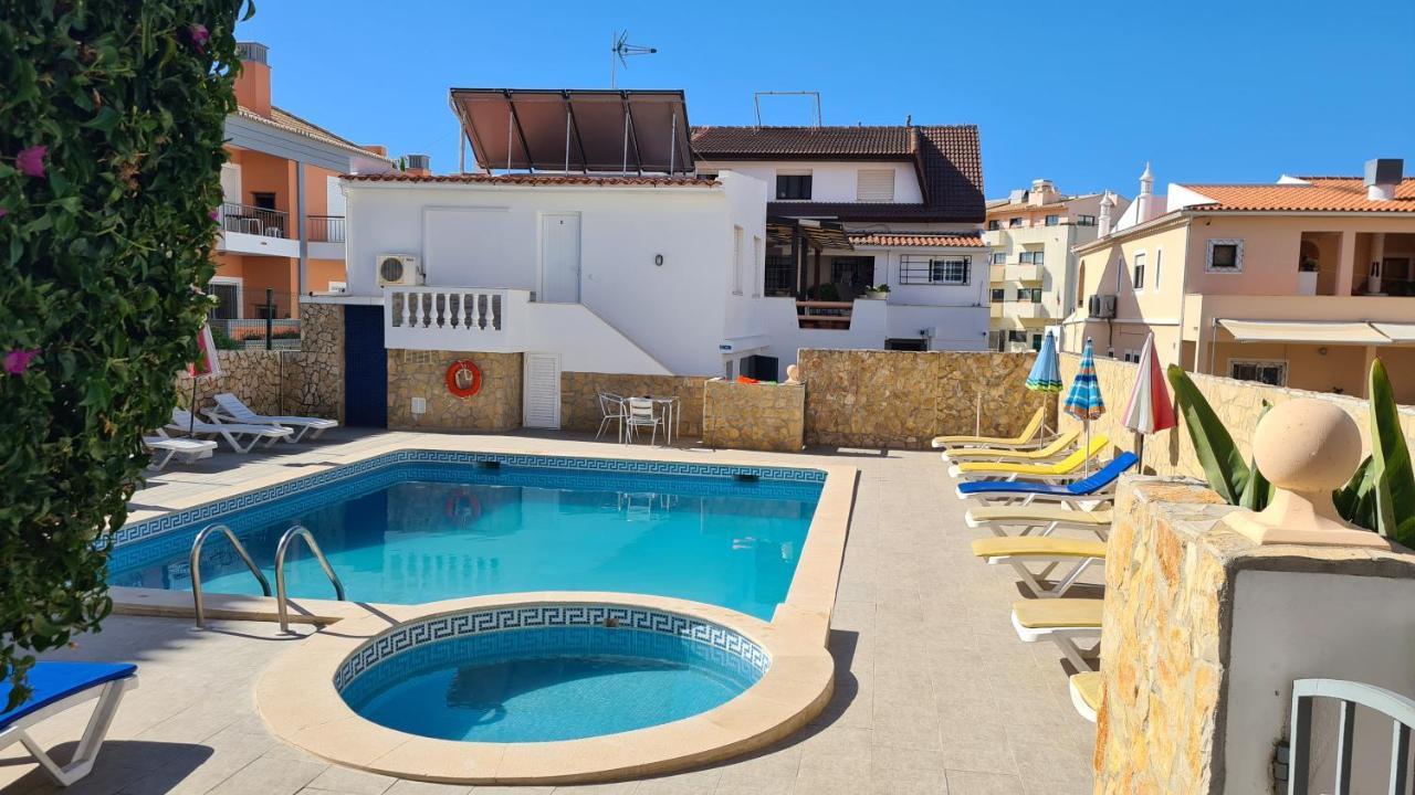 Apartamentos Cabrita Olhos de Agua  Extérieur photo