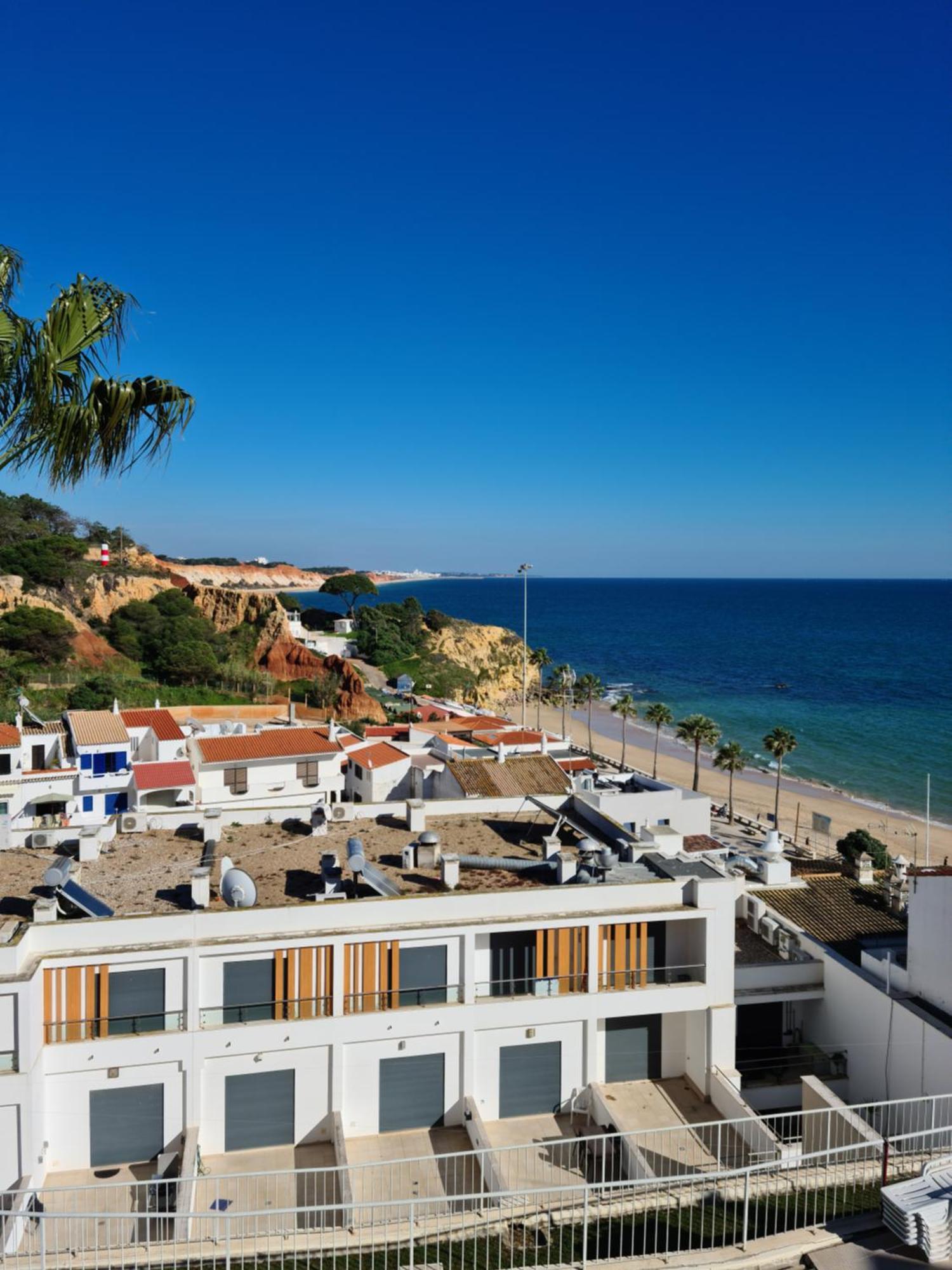 Apartamentos Cabrita Olhos de Agua  Extérieur photo